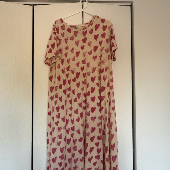 Magnolia Pearl Dresses & Skirts - Heart Patterned Dress